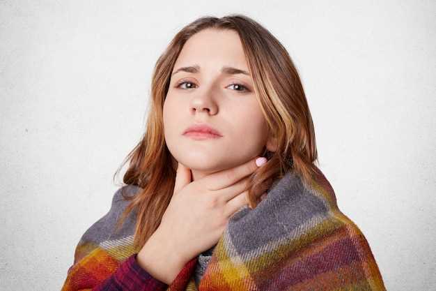 Вирусные инфекции как причина боли в горле и трудности при глотании