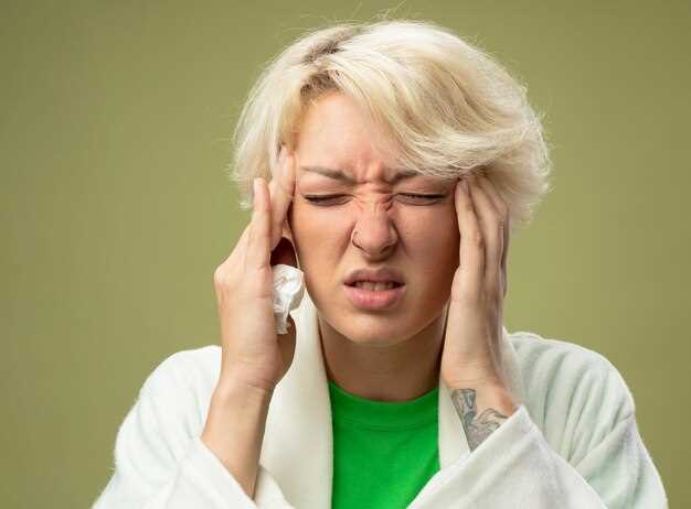 Почему болит ухо у взрослого: причины и симптомы